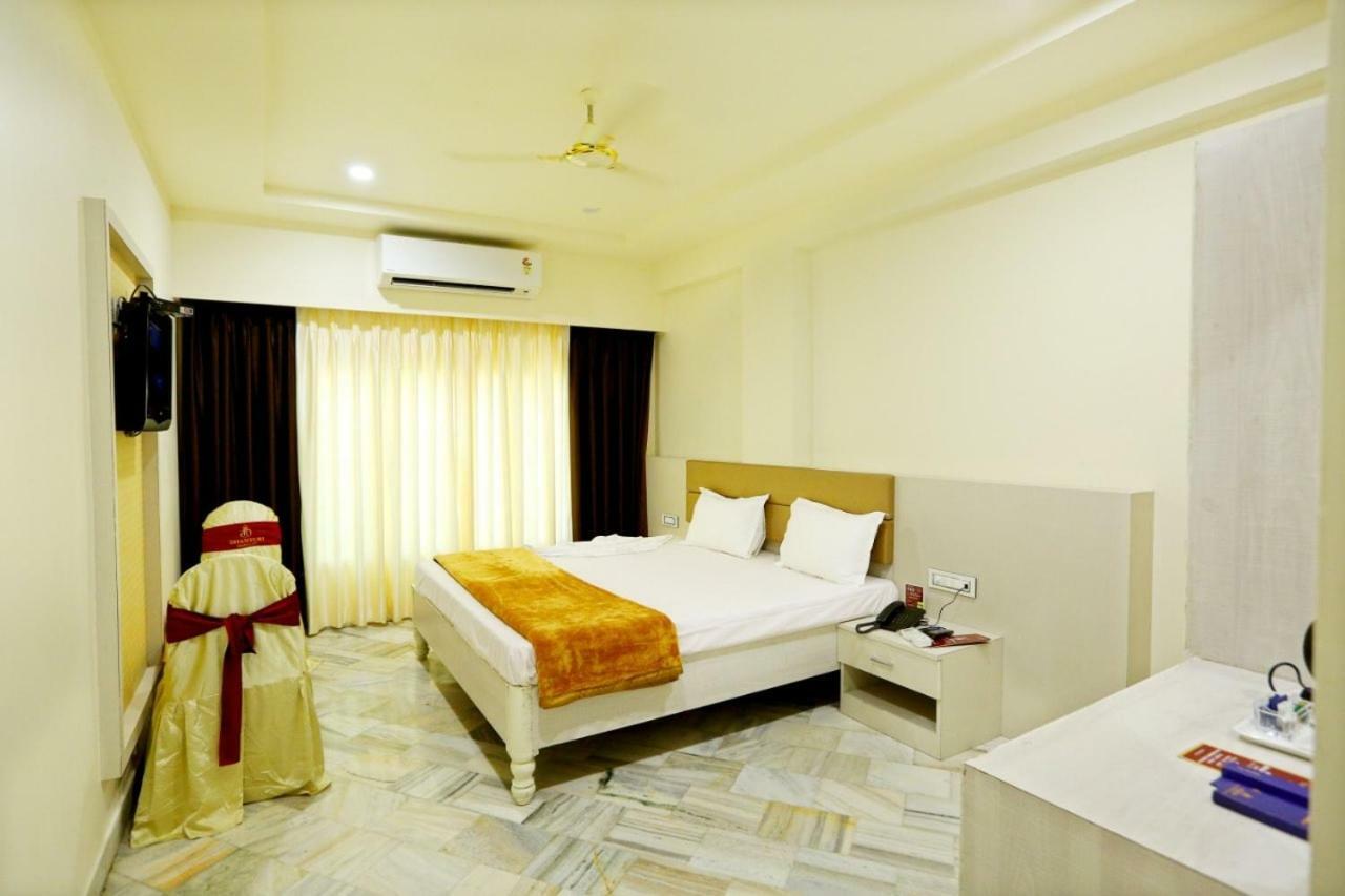 Hotel Swagath Grand Miryalaguda Miriālgūda Екстериор снимка